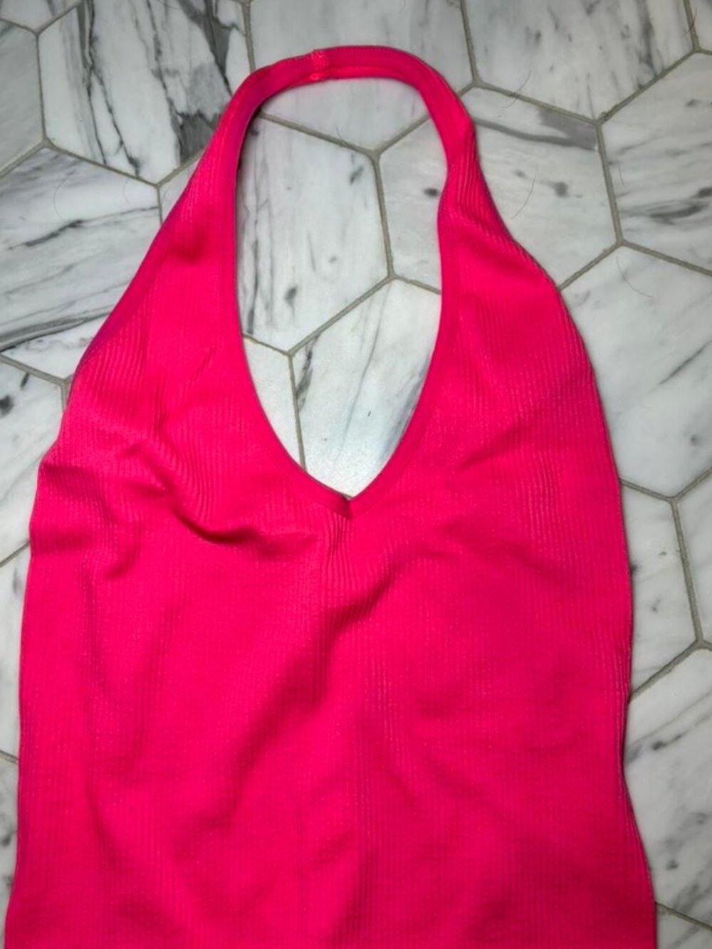 Urban Outfitters Women's Pink Crop-top